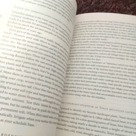 🔵BOGO FREE🔵 Book - A Desert Gardener's Companion by Kim Nelson - Picture 6 of 8